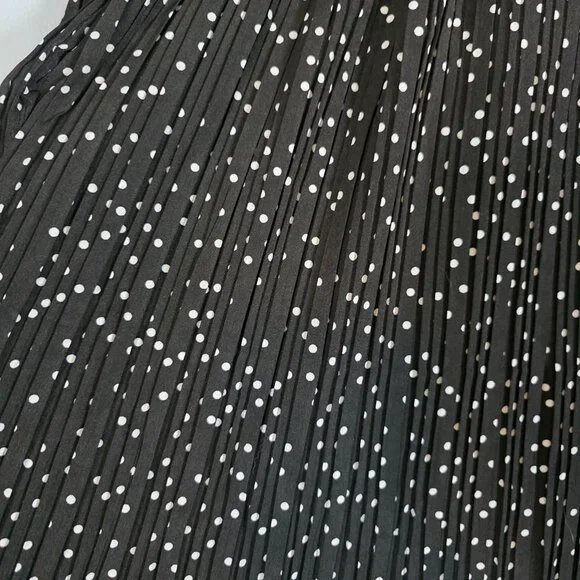 Women's Soft pleated Polka Dot Long Skirt - Picture 6 of 7